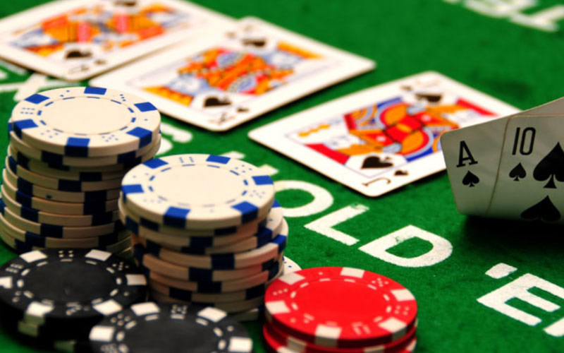 Cách chơi Poker cơ bản cực đơn giản